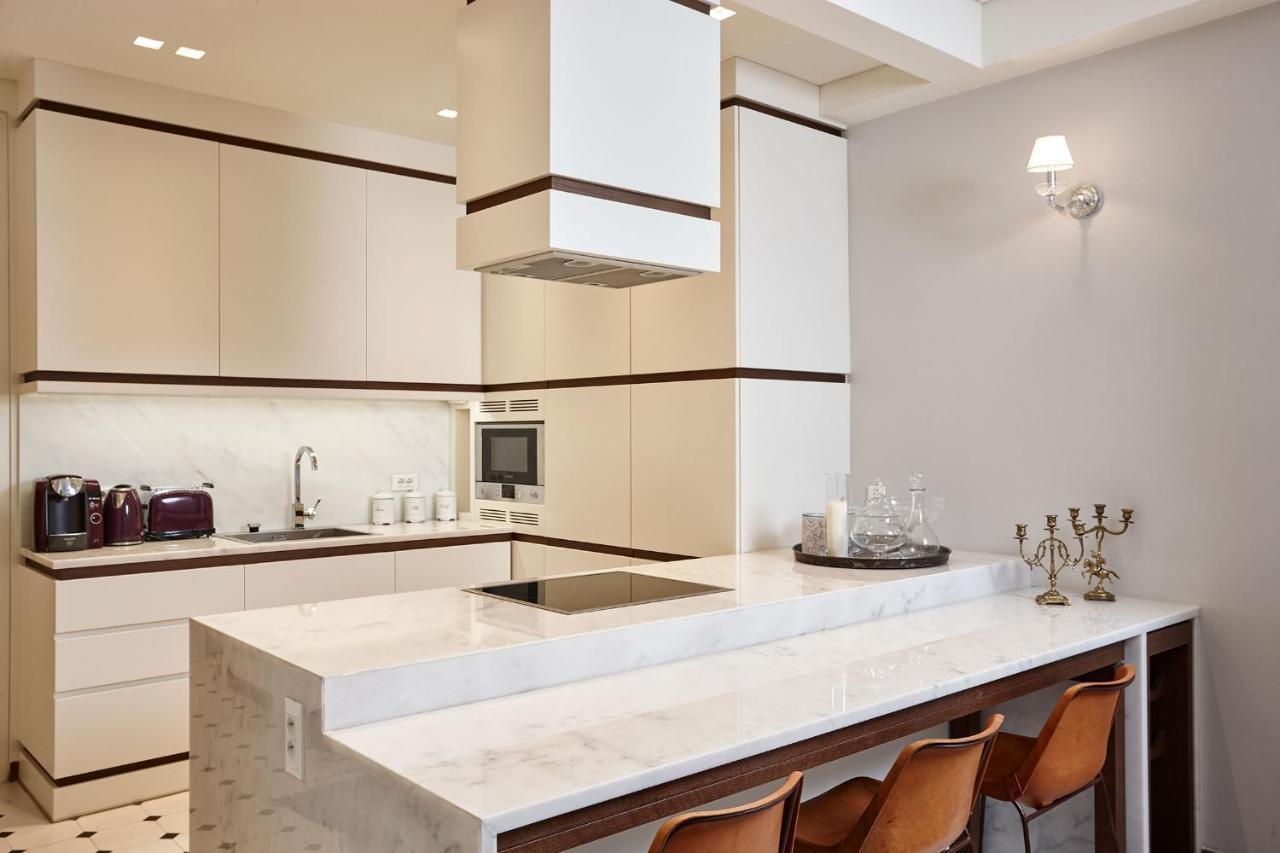 Kolonaki Square Elegant Apartment Athena Bagian luar foto